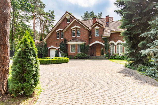 Best Driveway Paving Contractor  in Maiden, NC